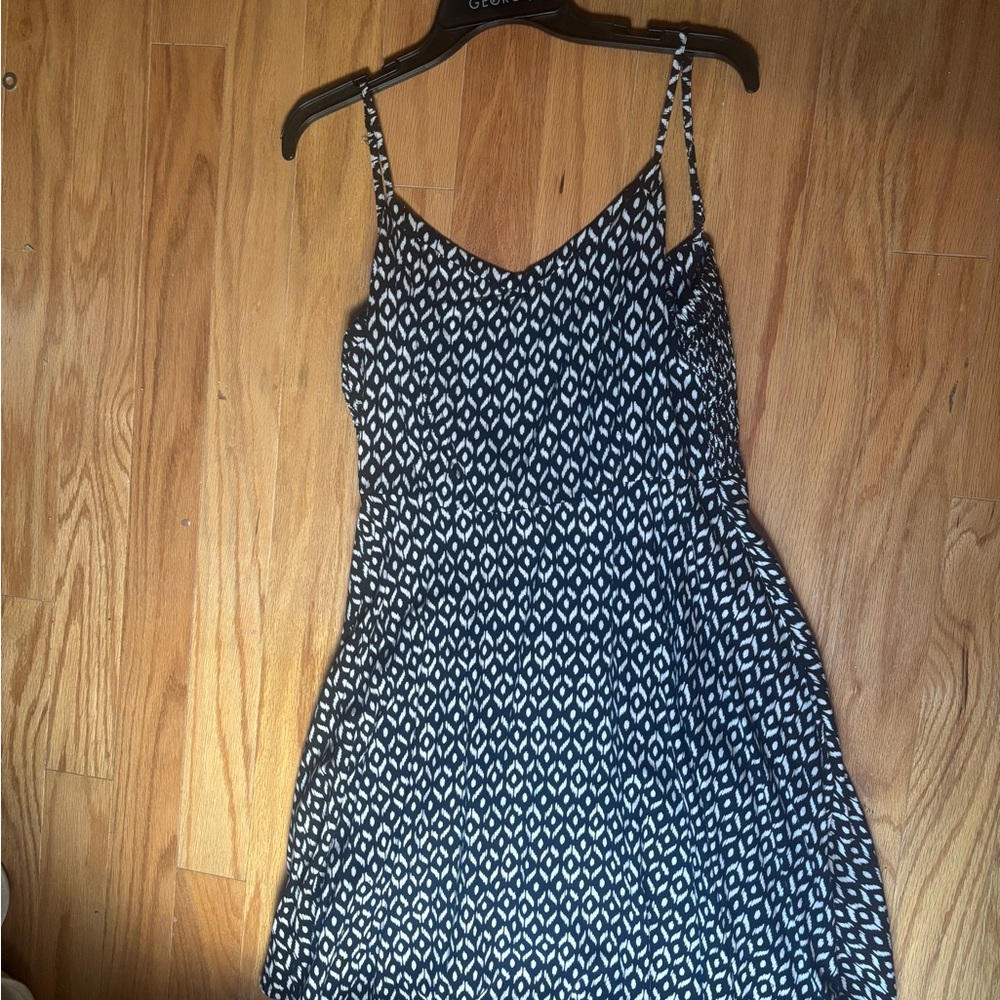Old Navy Blue and White Sleeveless Sundress